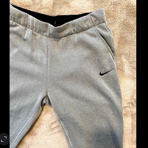Gray Nike sweatpants